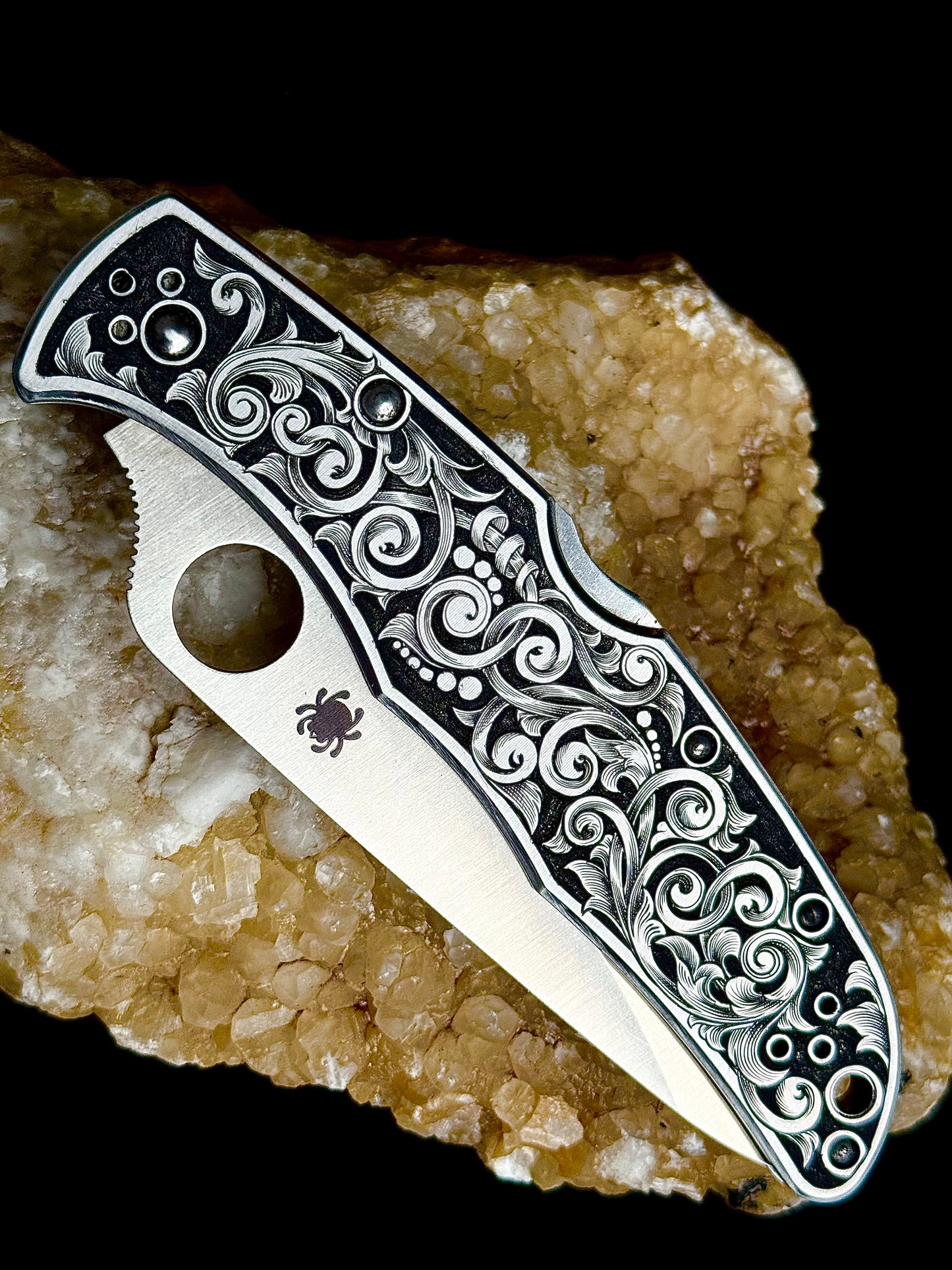 Hand Engraved Spyderco