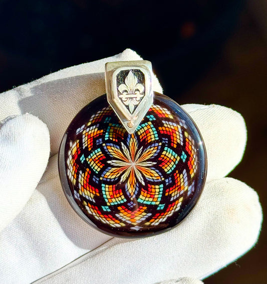 Fleur-De-Lis Fillacello Pendant
